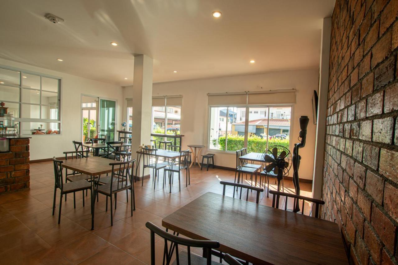 Sino Mansion Hotel Ranong Bagian luar foto