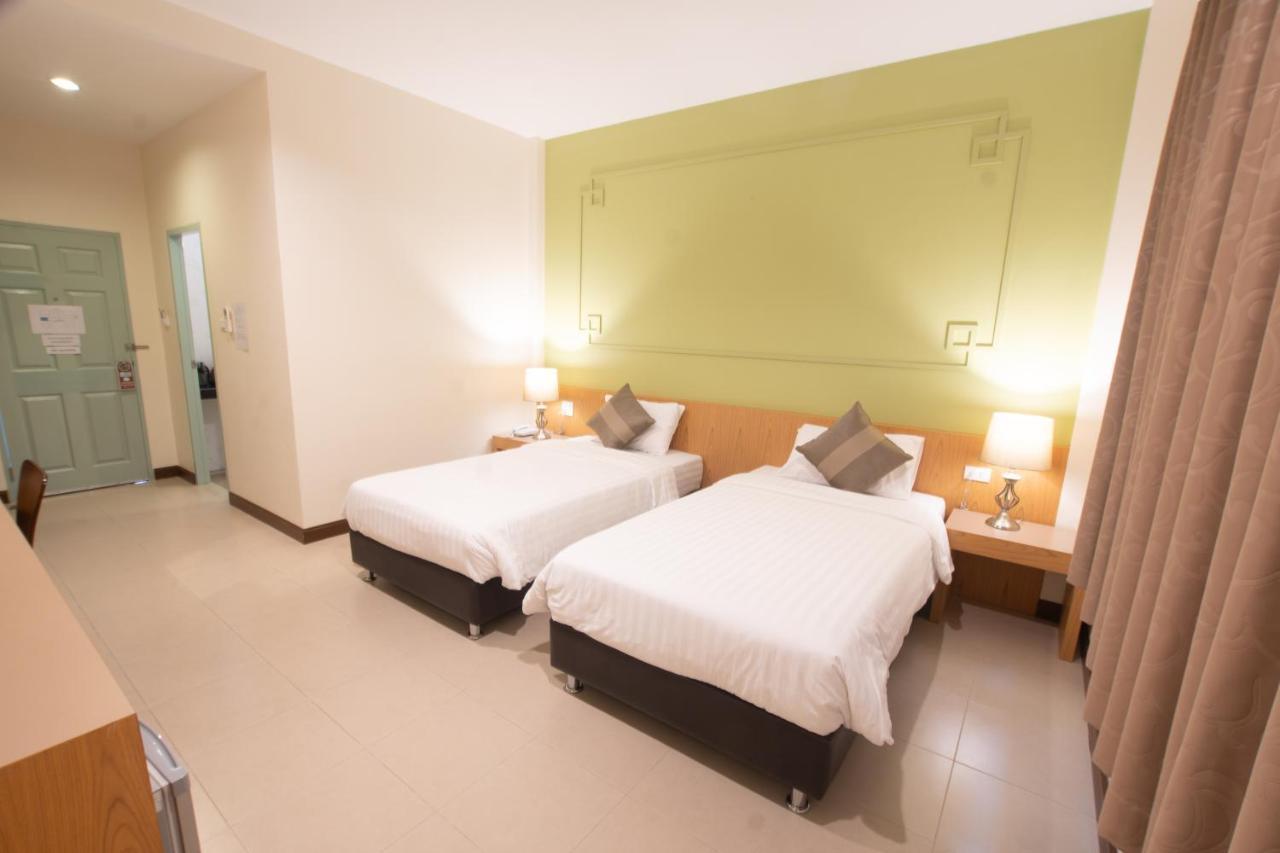 Sino Mansion Hotel Ranong Bagian luar foto