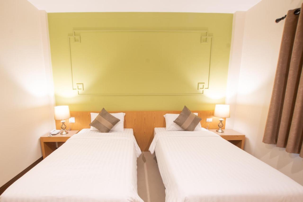 Sino Mansion Hotel Ranong Bagian luar foto