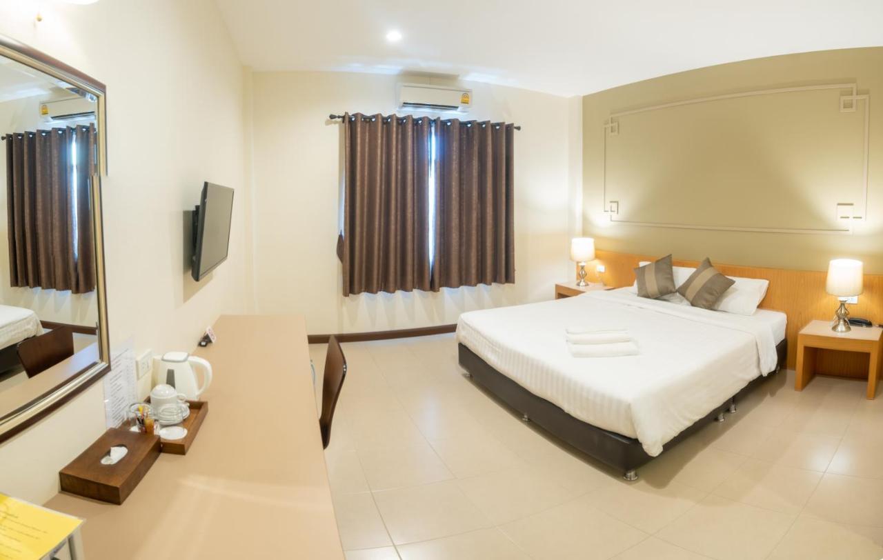 Sino Mansion Hotel Ranong Bagian luar foto