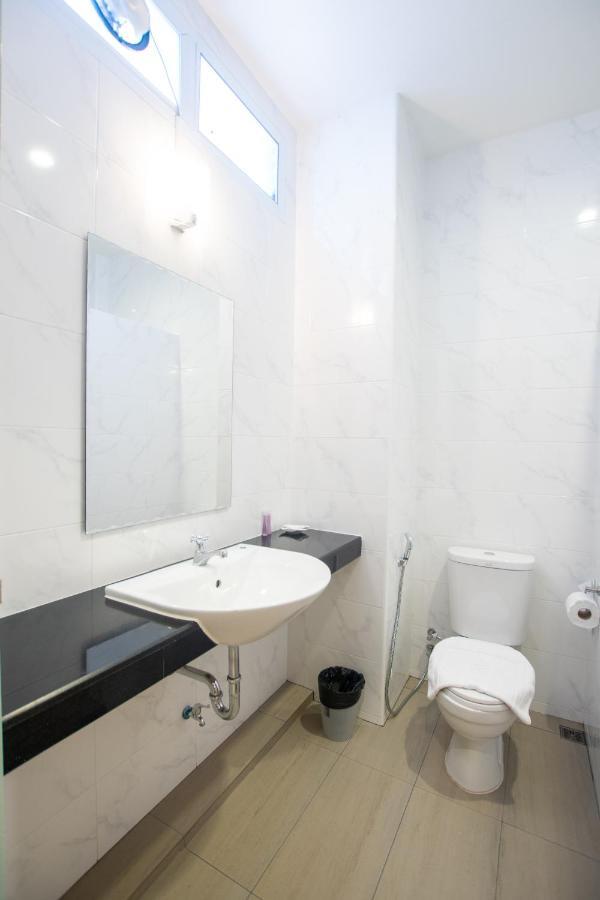 Sino Mansion Hotel Ranong Bagian luar foto