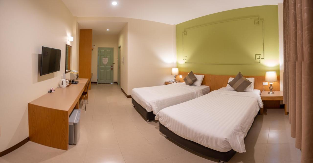 Sino Mansion Hotel Ranong Bagian luar foto